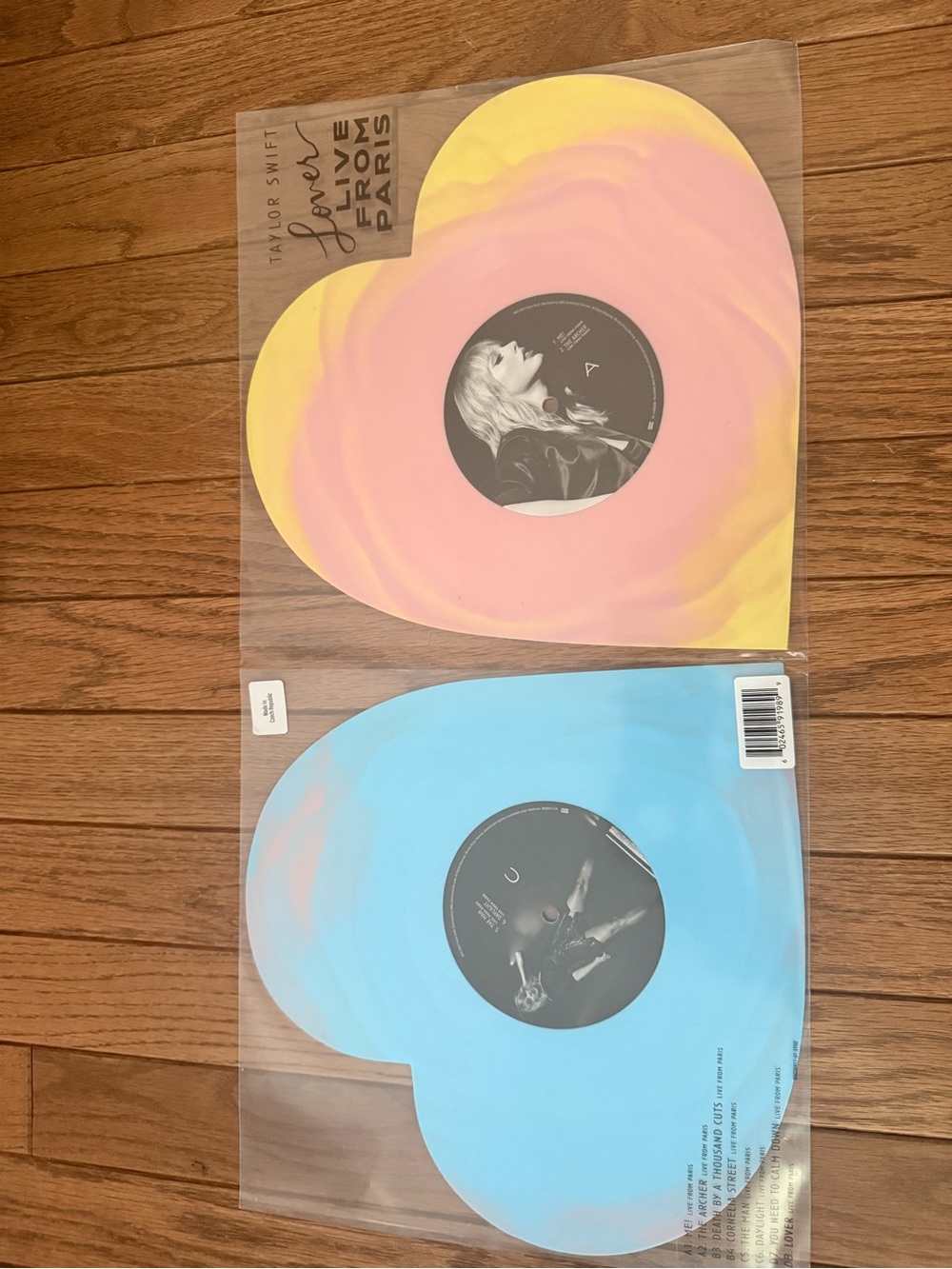 Taylor Swift Heart-Shaped Vinyl Live from Paris - Pink & Blue